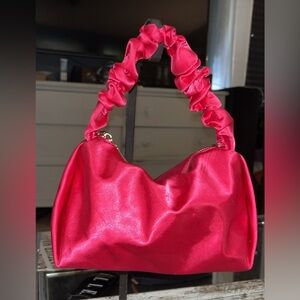 Pink satin purse w ruffles tiny stain not very noticeable#glamour #festival